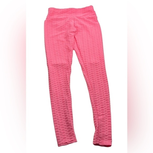 TIK Tok Leggings: Elevate Your Style with High Waist, Butt Lifting Yoga Pants - Picture 2 of 5